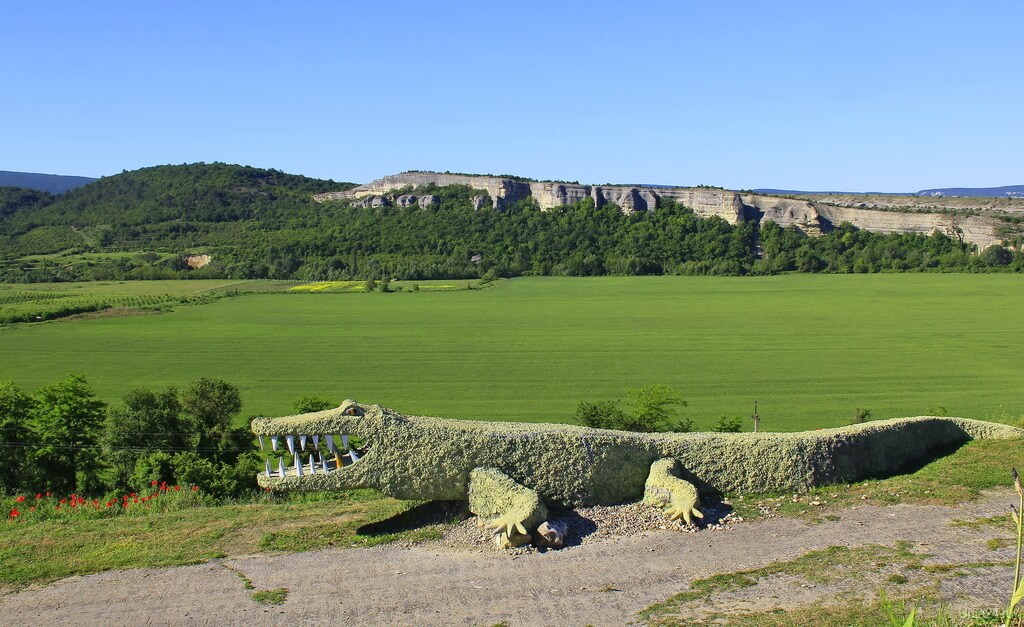 панорама на гору Крокодил в Крыму